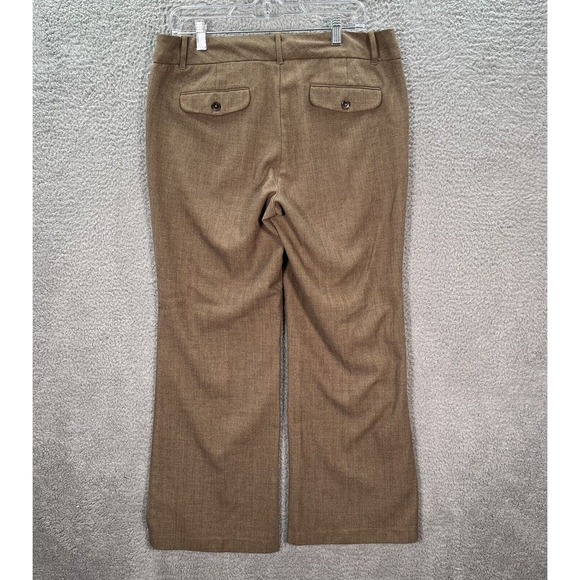 Dockers Pants Womens 10 Medium Brown Mid Rise Wide Flared Leg Preppy Careerwear - Picture 2 of 9